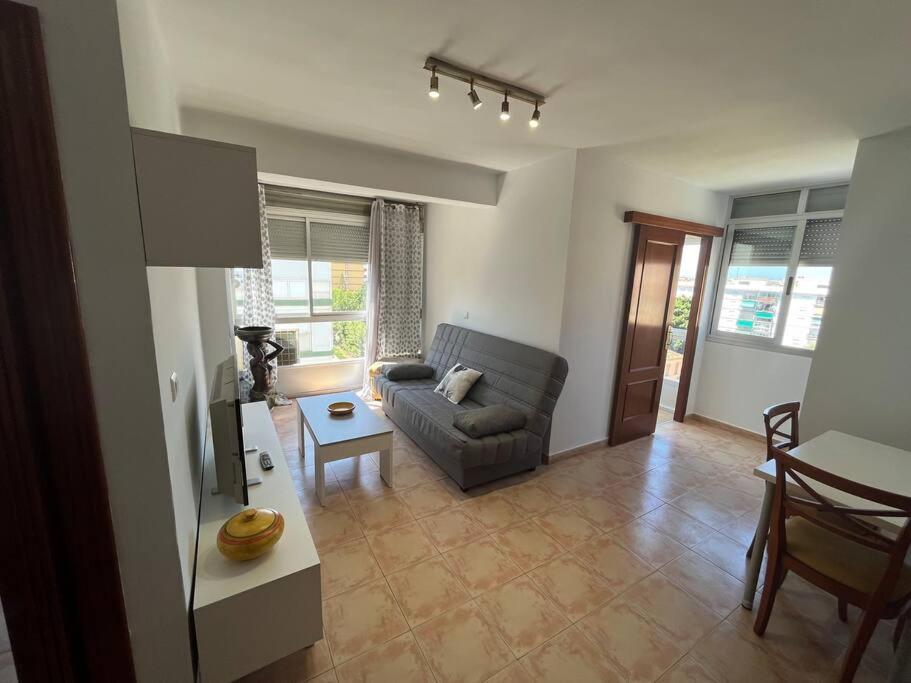 Apartamento Ginebra Torre Del Mar Exterior photo